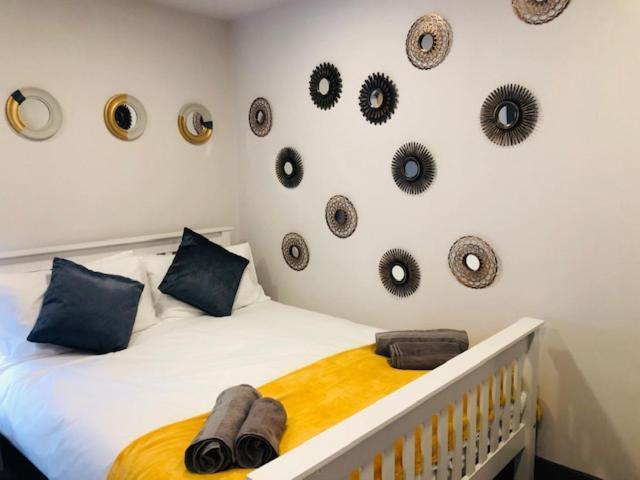 Townhouse Plus @ London Road Stoke Bilik gambar